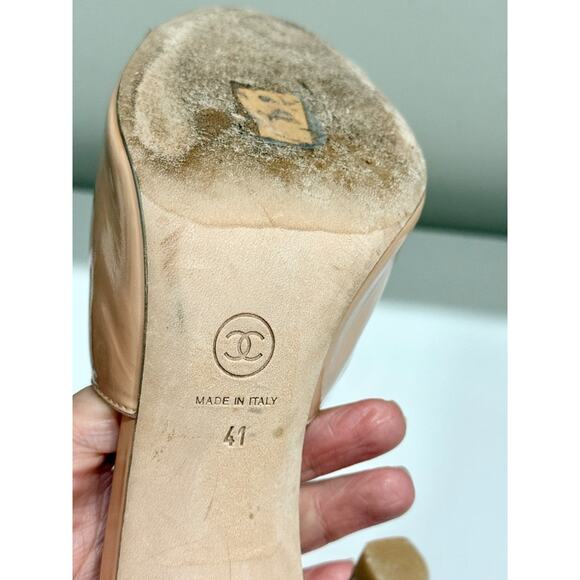 CHANEL Patent Leather Camelia Slip On Stilettos Heel Mules Beige Women's EU 41 - Picture 5 of 7